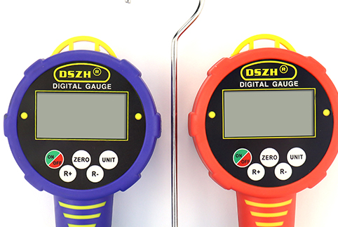 HIGH DEFINITION LCD SCREEN